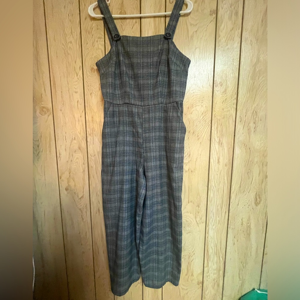 Grey plaid jumper with buttons